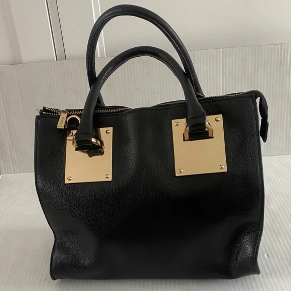 DANIER Black Leather Tote Bag /handbag with Gold Hardware - Picture 1 of 15